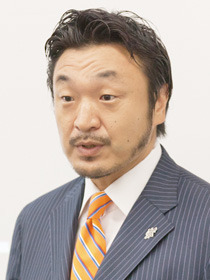 西村貴好氏