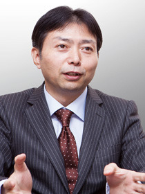 鹿野 秀考氏